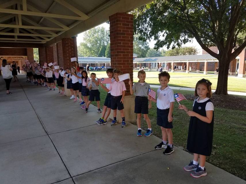 21557911_1916495818364559_2309350036011396694_n