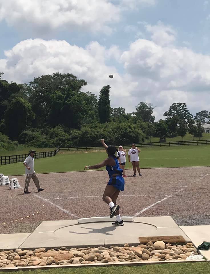 60055892_2231417753579350_2792094141037674496_n